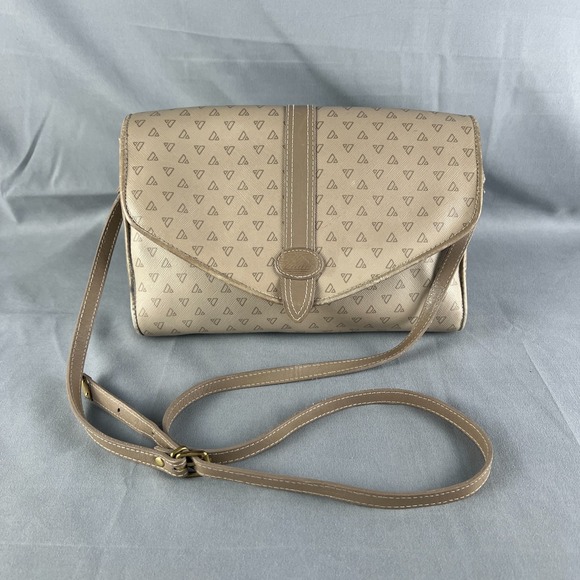 Liz Claiborne Handbags - Vintage Liz Claiborne Shoulder Bag Womens Beige Leather Trim Crossbody Strap